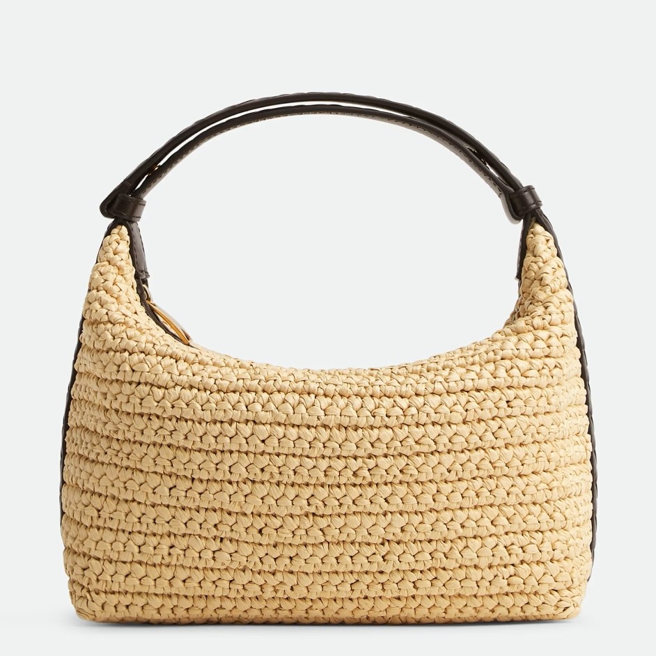 bo*te*ga Ve*ne*ta mini wallace bag in natural raffia