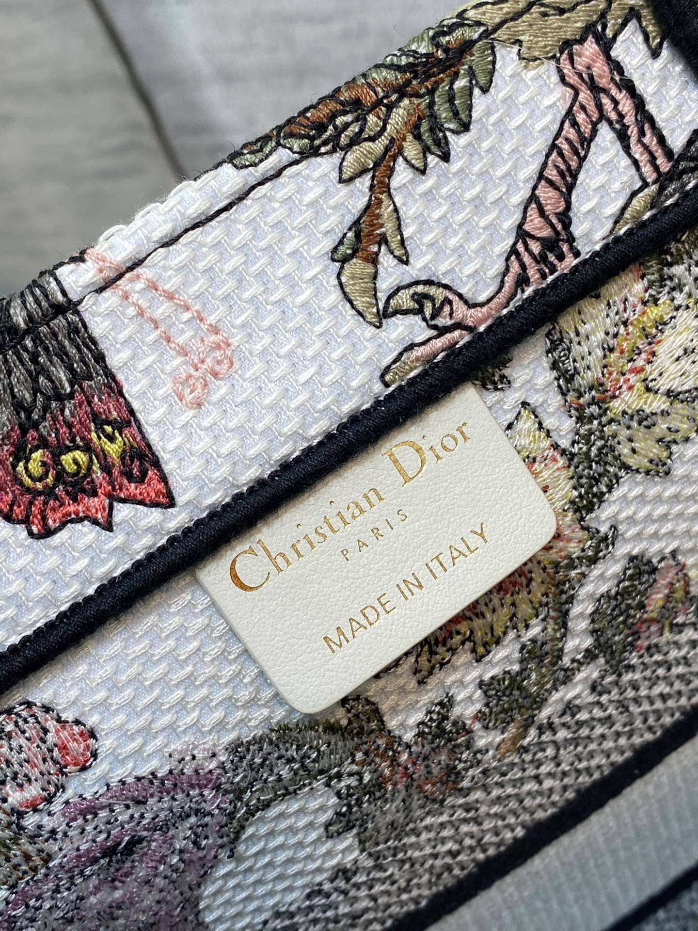 Replica Dior Medium Book Tote Bag In White Multicolor Jardin Botanique ...