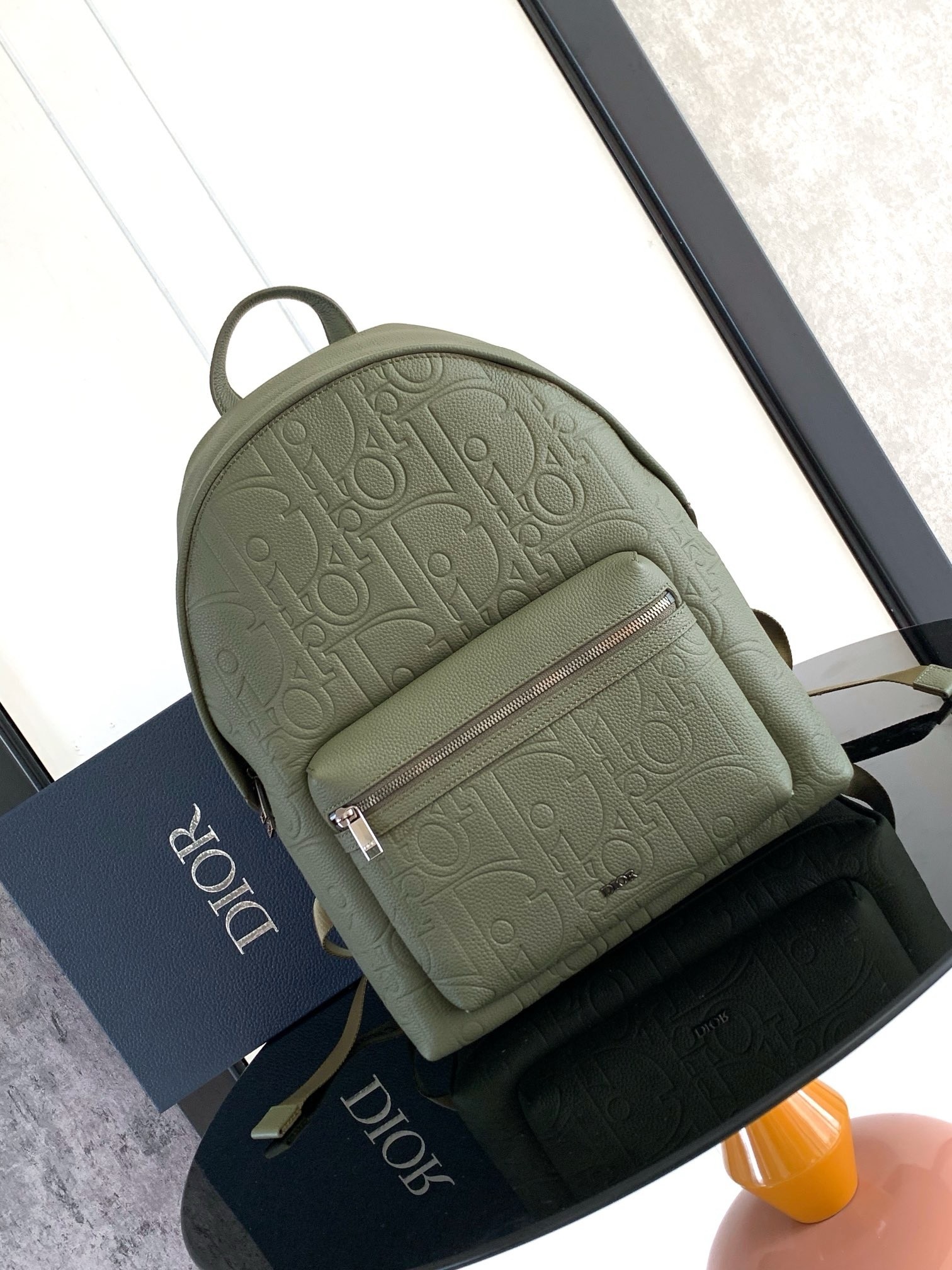 D*or rider 2.0 zipped backpack in khaki gravity leather