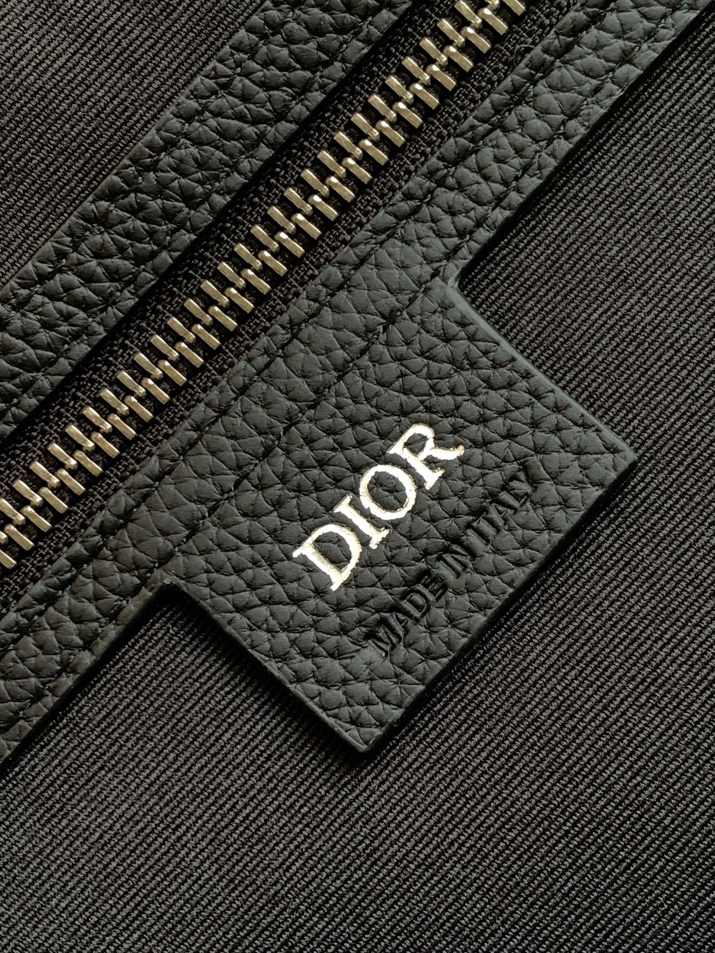 D*or weekender 40 bag in black maxi D*or oblique jacquard