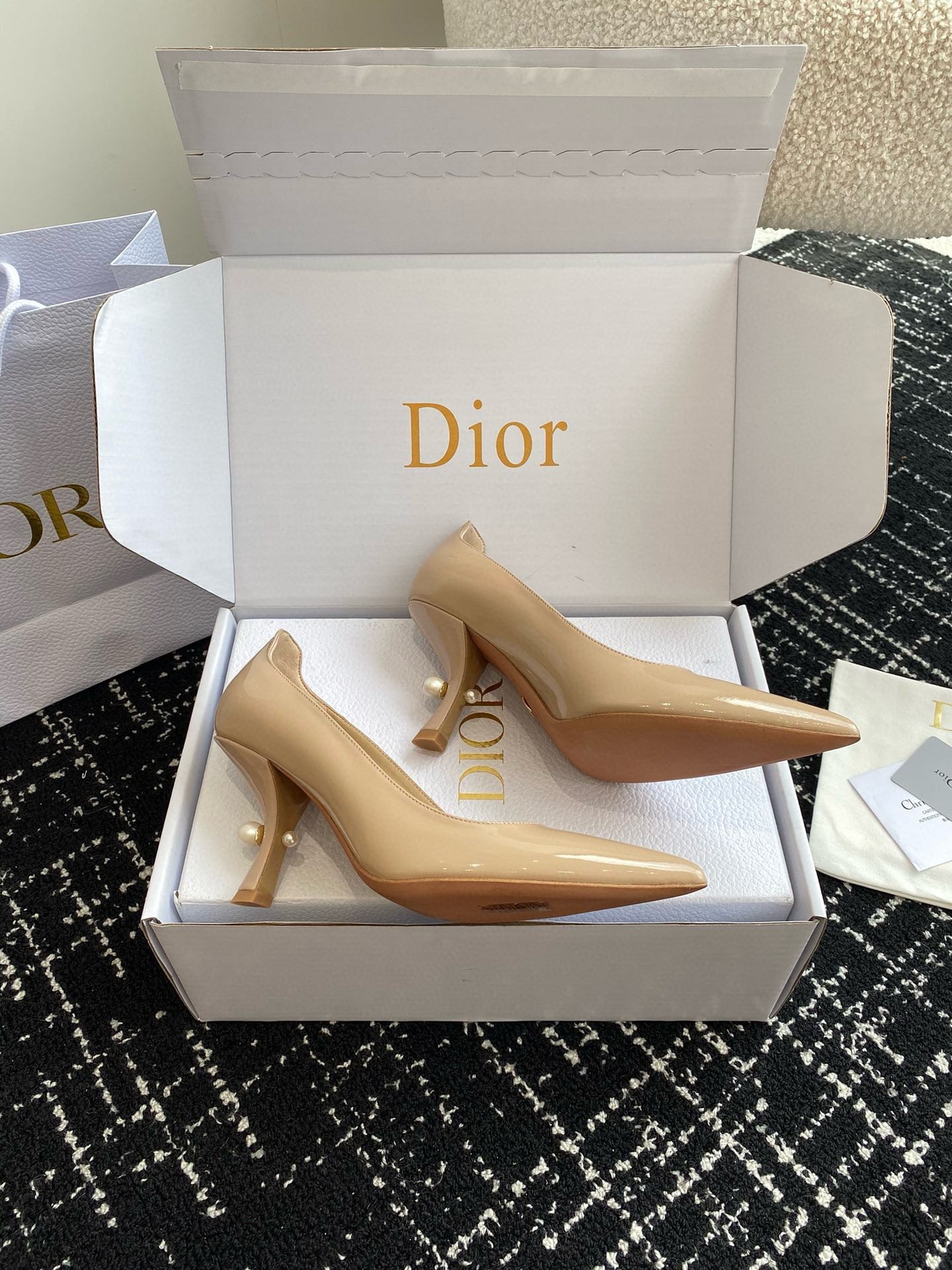 D*or tribales pumps 80mm in nude patent calfskin