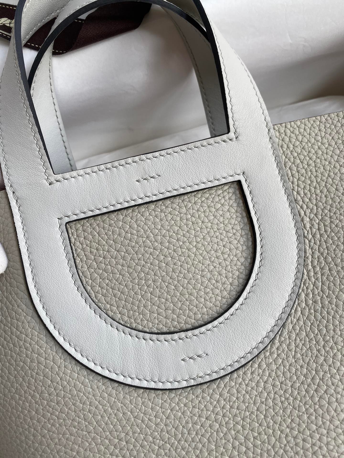 H**mes in the loop 18 handmade bag in pearl grey clemence leather