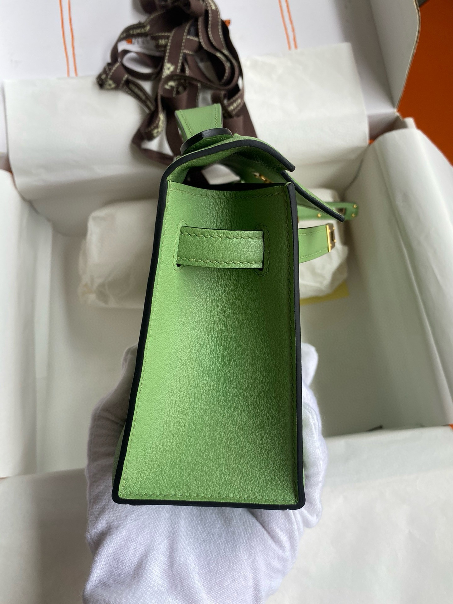 H**mes kelly pochette handmade bag in vert criquet swift calfskin