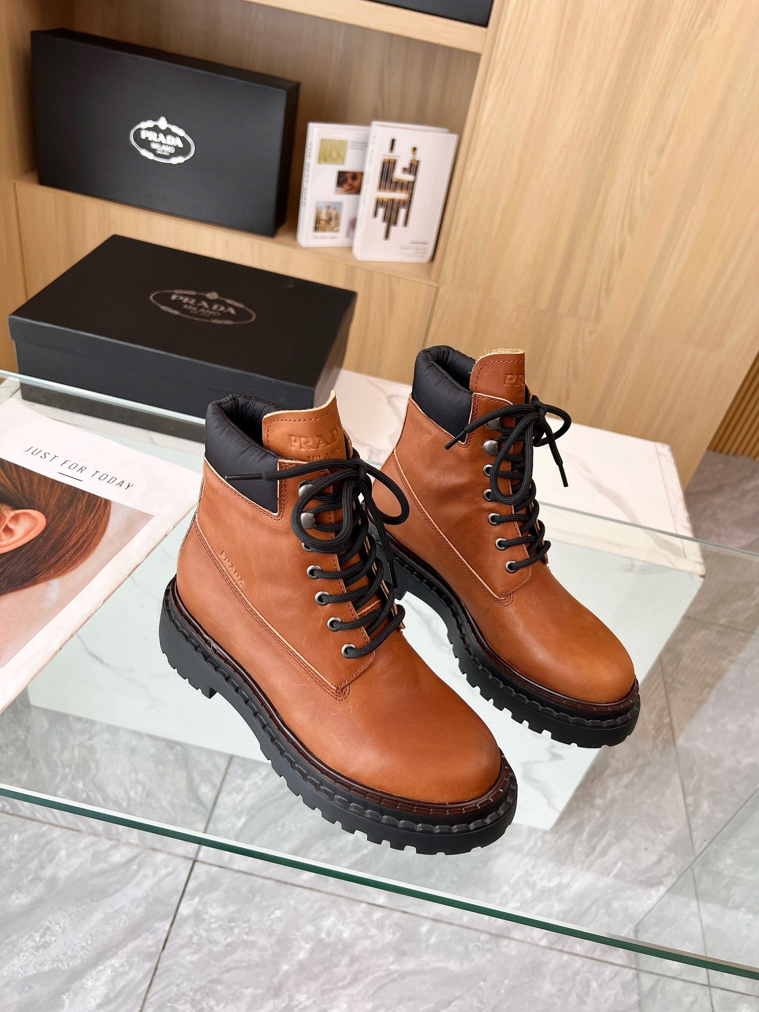 Pra*a chelsea boots in cognac leather and re-nylon