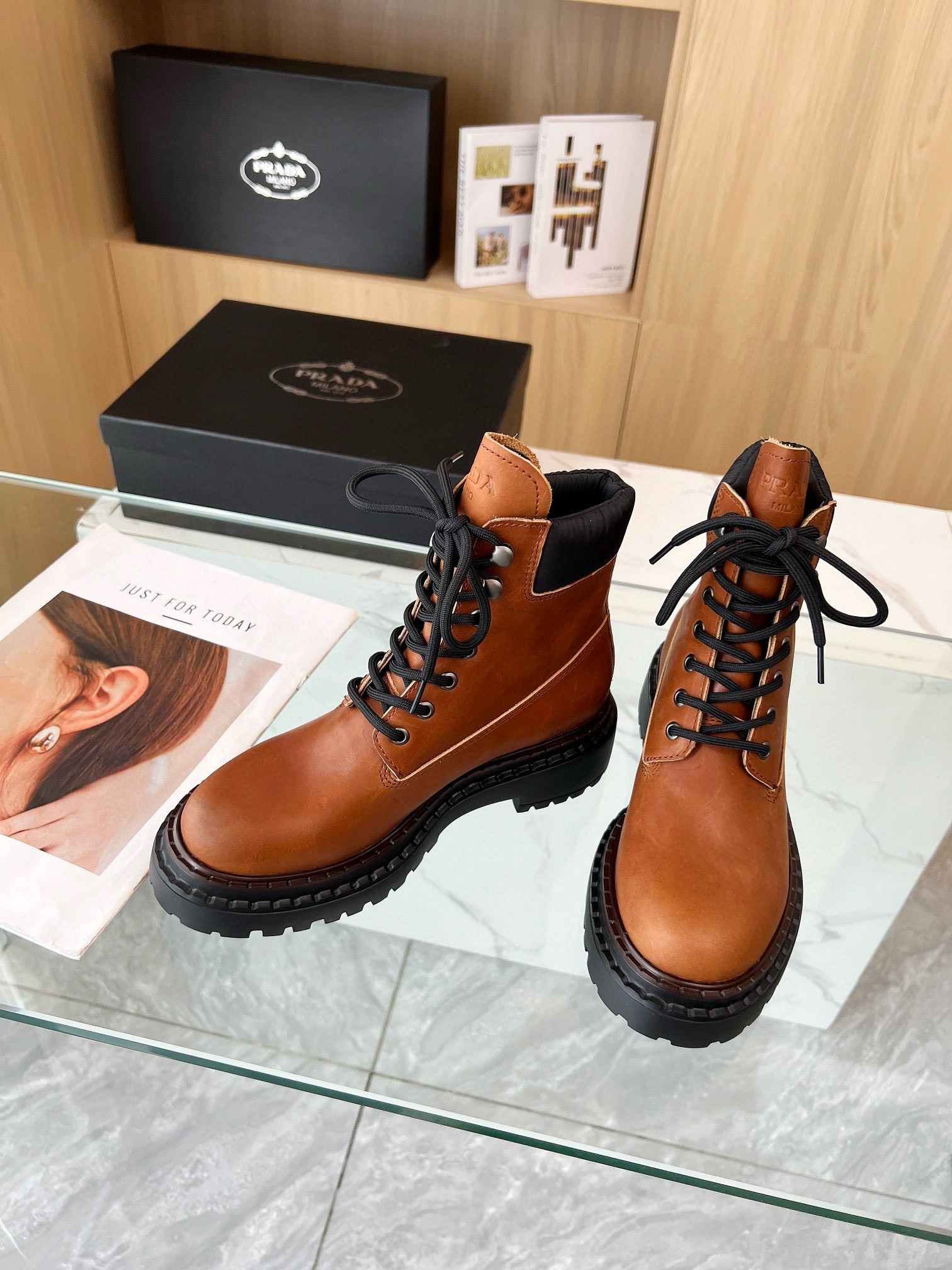 Pra*a chelsea boots in cognac leather and re-nylon