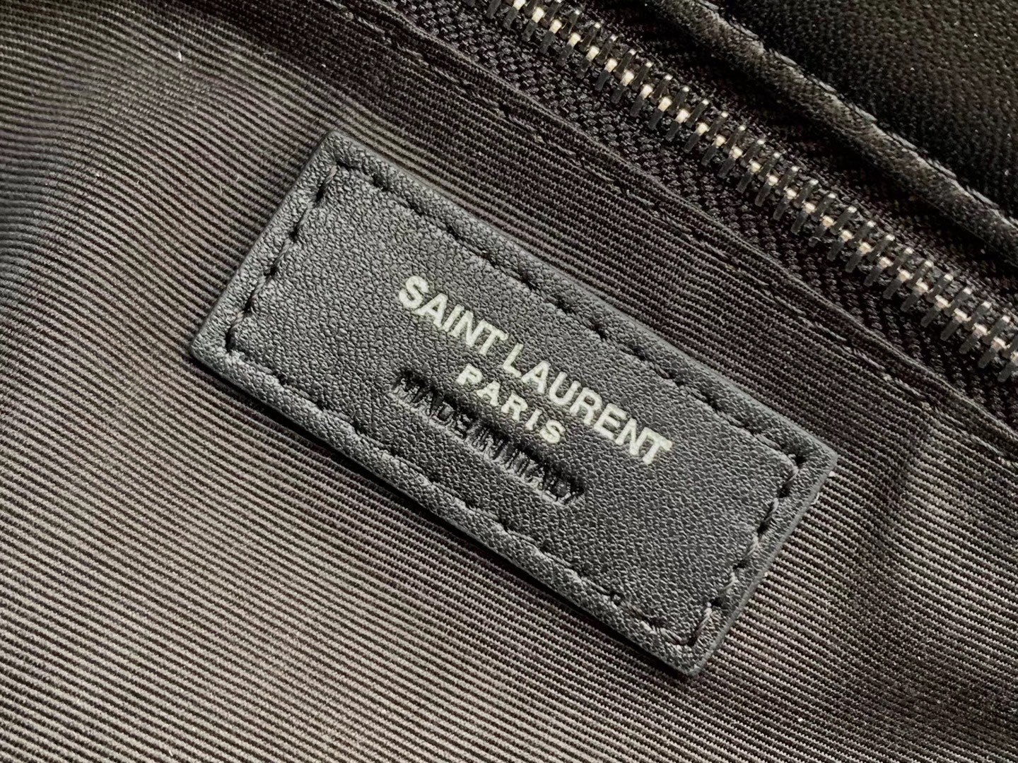 Saint Laurent Loulou Puffer Small Bag In Black Lambskin