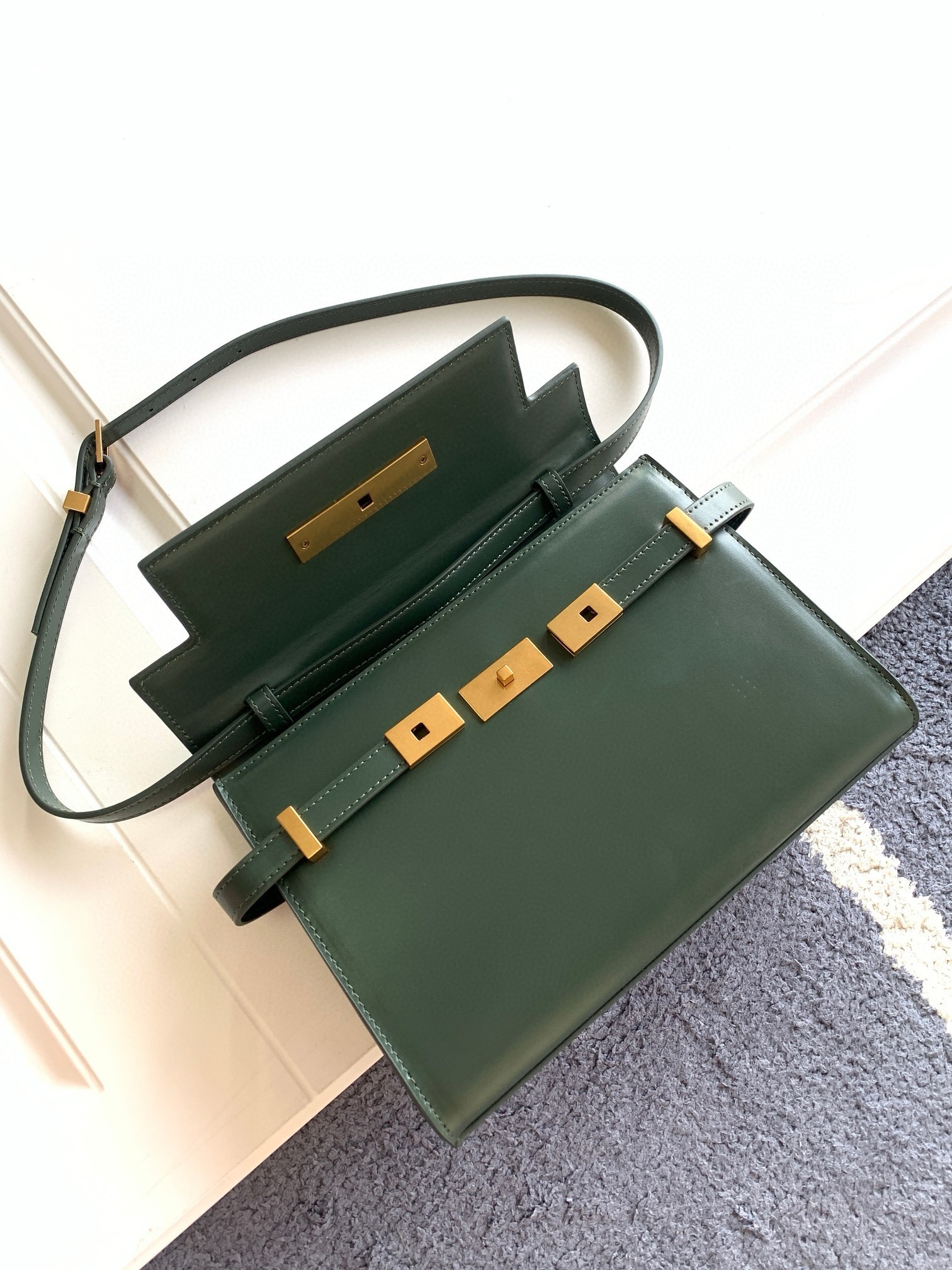 Saint Laurent Manhattan Small Shoulder Bag in Green Calfskin